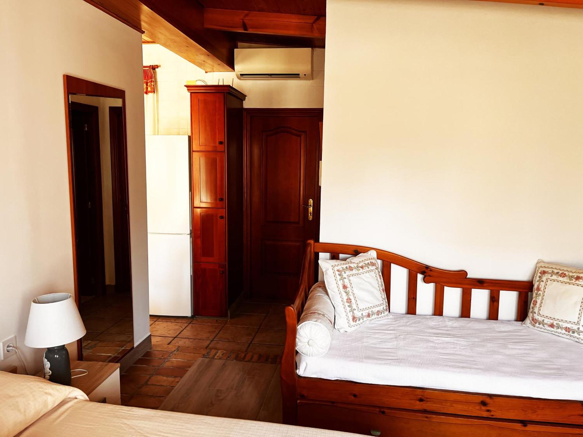 Apartamentos Inter Gandia Playa Exteriör bild