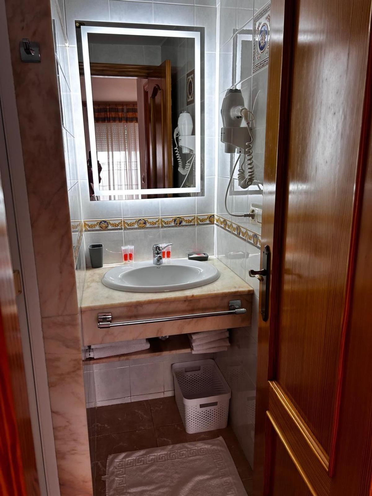 Apartamentos Inter Gandia Playa Exteriör bild