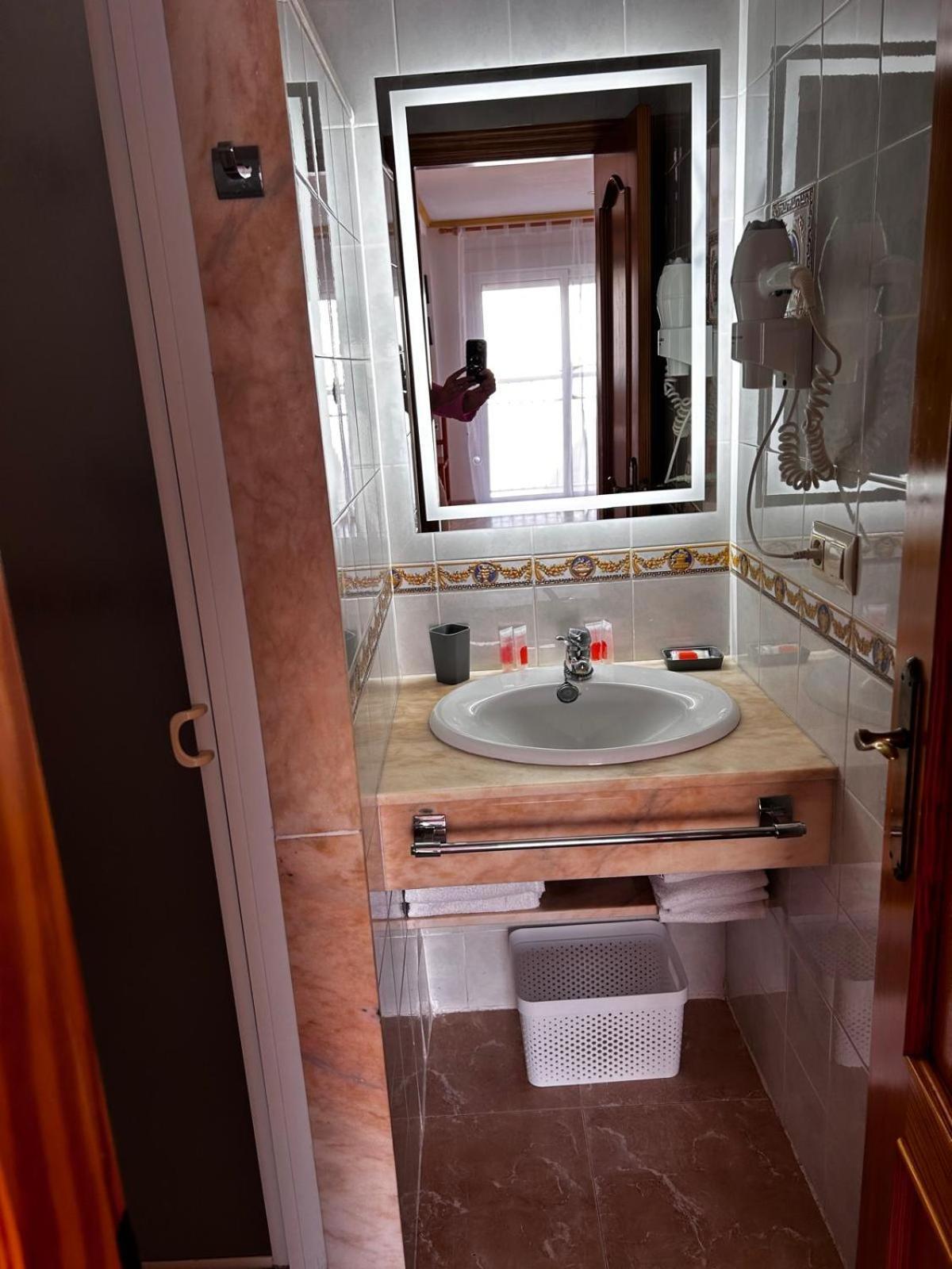 Apartamentos Inter Gandia Playa Exteriör bild