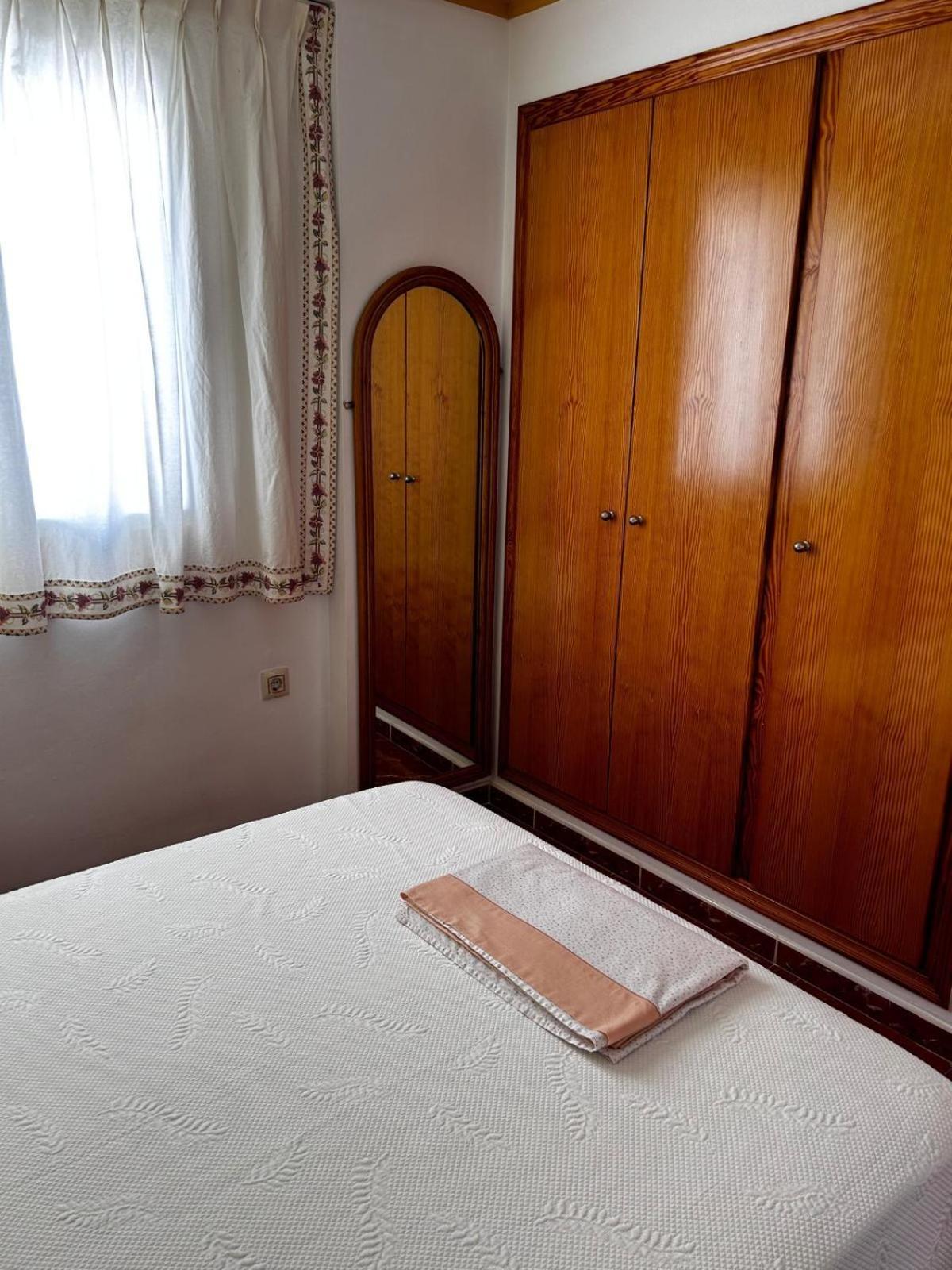 Apartamentos Inter Gandia Playa Exteriör bild