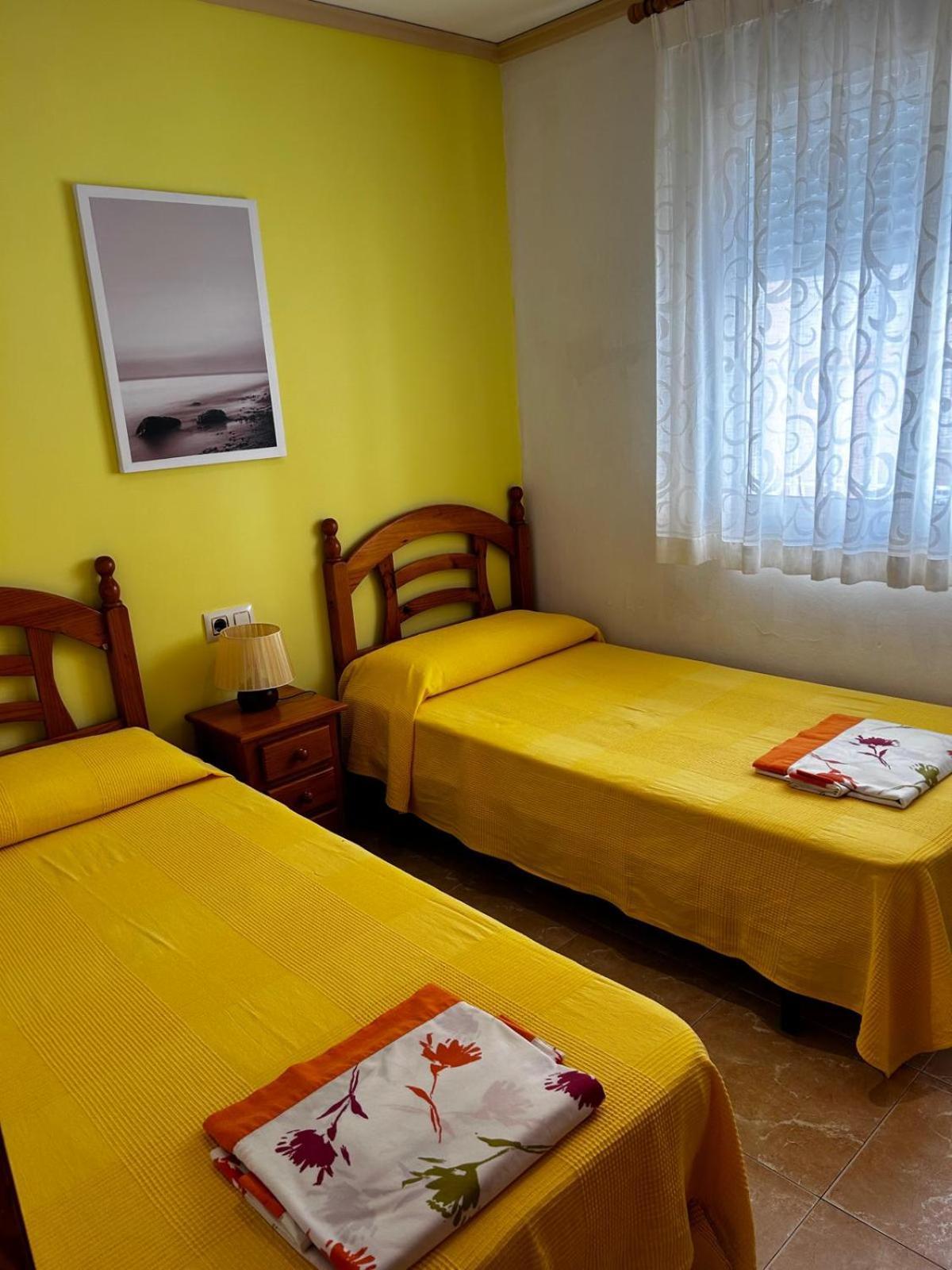 Apartamentos Inter Gandia Playa Exteriör bild