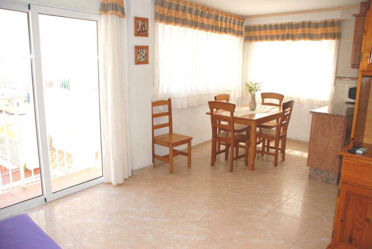 Apartamentos Inter Gandia Playa Exteriör bild